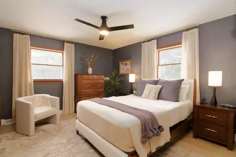 Bedroom - 195 Ludora Dr, Shell Knob, MO 65747 photo 1 of 6
