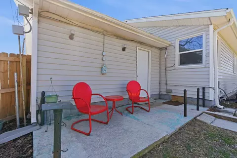733 W Kerr St, Springfield, MO 65803 photo 18