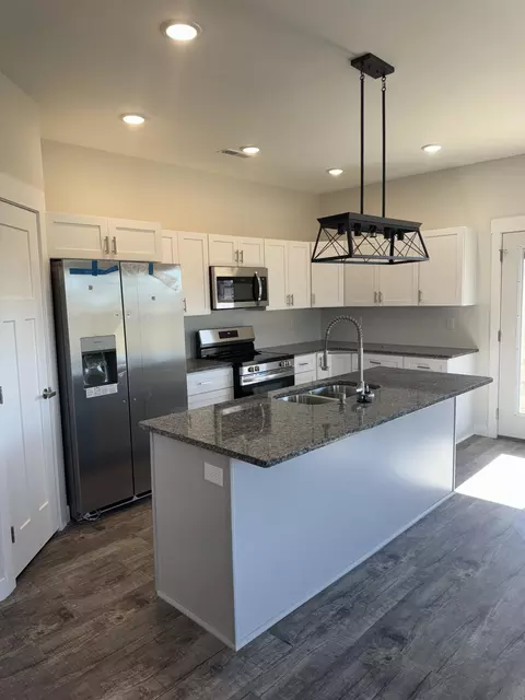 Kitchen - 000 Mill St #1, Buffalo, MO 65622 photo 1 of 3
