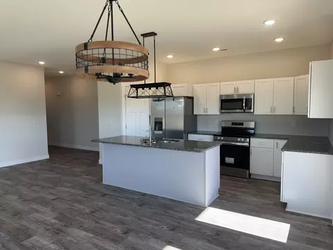 Kitchen - 000 Mill St #1, Buffalo, MO 65622 photo 2 of 3