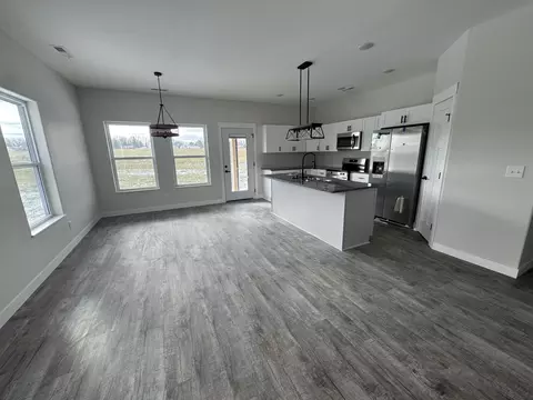 Living - 000 Mill St #1, Buffalo, MO 65622 photo 1 of 1