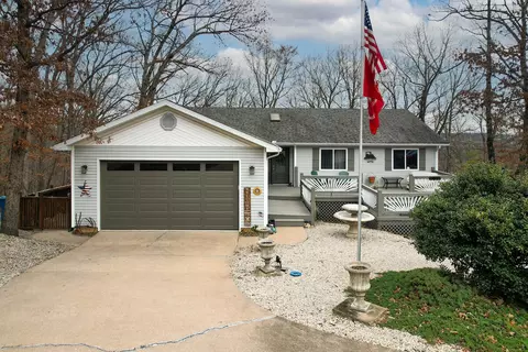 1544 Talking Rocks Rd, Branson West, MO 65737