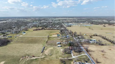 726 Division St, Sparta, MO 65753 photo 54