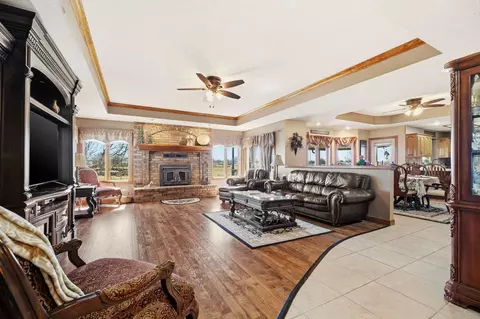 726 Division St, Sparta, MO 65753 photo 9