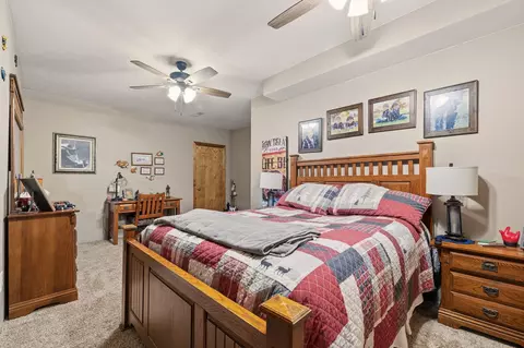 726 Division St, Sparta, MO 65753 photo 36