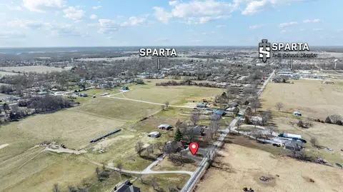 726 Division St, Sparta, MO 65753 photo 3