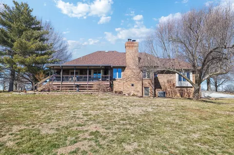 726 Division St, Sparta, MO 65753 photo 48