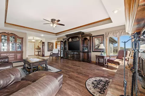 726 Division St, Sparta, MO 65753 photo 13