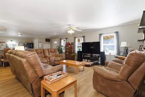 Living - 190 W Main St, Gainesville, MO 65655 photo 1 of 5