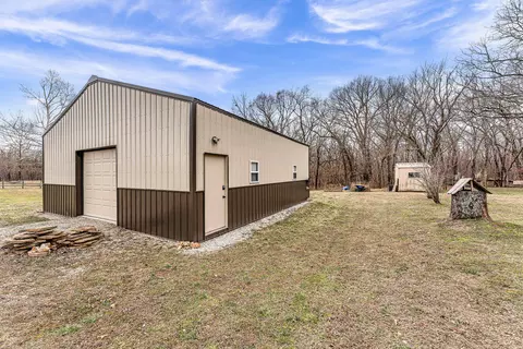 1750 W Riverbluff Ln, Nixa, MO 65714 photo 49