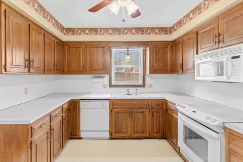 5700 S Clay Ave, Springfield, MO 65810 photo 5
