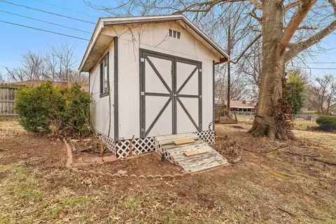 5700 S Clay Ave, Springfield, MO 65810 photo 21