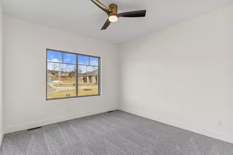 5946 S Hearthstone Ct, Springfield, MO 65810 photo 42