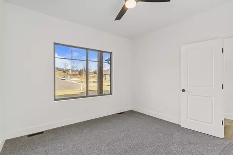 5946 S Hearthstone Ct, Springfield, MO 65810 photo 45