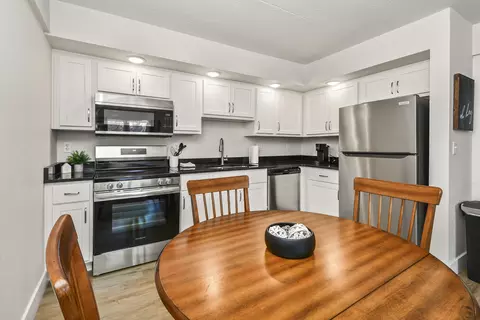 Kitchen - 403 Veterans Blvd #202, Branson, MO 65616 photo 1 of 3