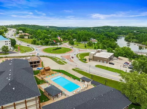 View/Area - 403 Veterans Blvd #202, Branson, MO 65616 photo 1 of 2