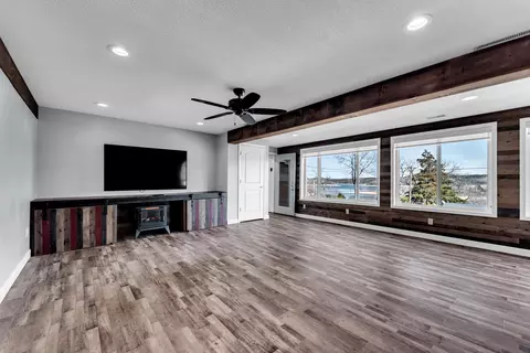 Living - 60 Chad Rd, Galena, MO 65656 photo 4 of 5