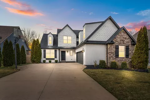 3409 N Brinnsfield Dr, Ozark, MO 65721