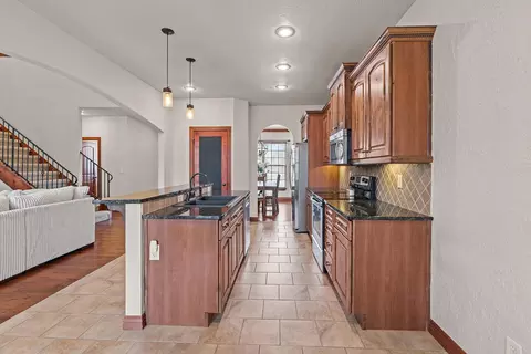 Kitchen - 3409 N Brinnsfield Dr, Ozark, MO 65721 photo 2 of 3