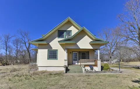 10149 W Farm Road 106, Bois D Arc, MO 65612