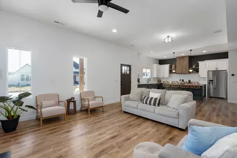 Other - 973 E Valley Trail Dr, Republic, MO 65738 photo 3 of 10