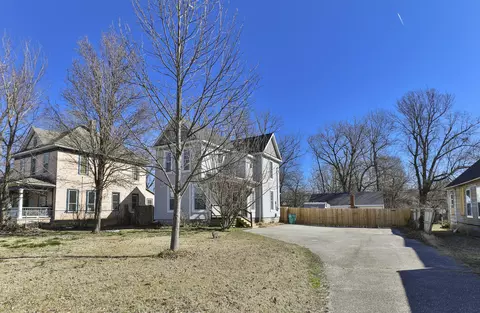 Exterior - 1898 N Main Ave, Springfield, MO 65803 photo 2 of 10