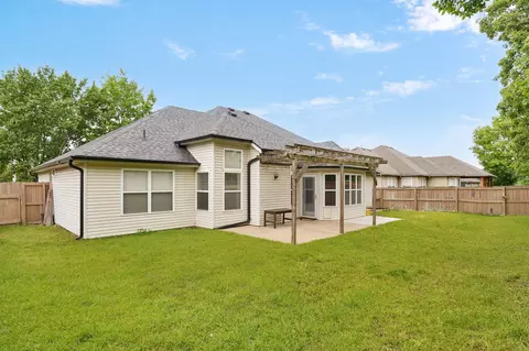 Exterior - 108 Sapling Dr, Branson, MO 65616 photo 6 of 7
