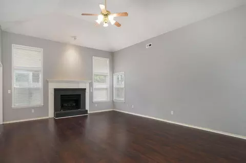 Living - 108 Sapling Dr, Branson, MO 65616 photo 2 of 6