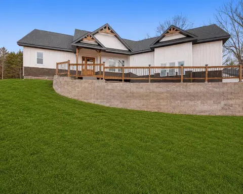 1029 Hanging Branch Rdg, Cape Fair, MO 65624