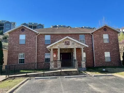2963 Vineyards Pkwy #28-3, Branson, MO 65616