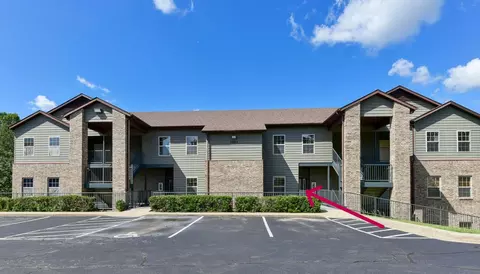 1001 Golf Dr #14, Branson West, MO 65737