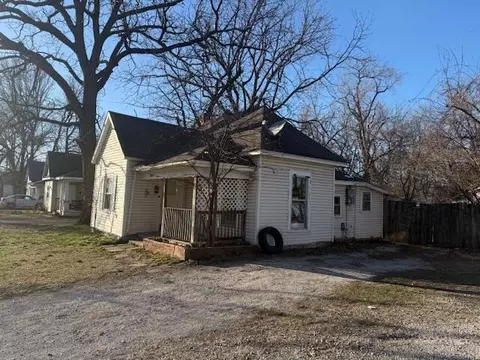Other - 1621 W Chestnut St, Springfield, MO 65802 photo 2 of 9