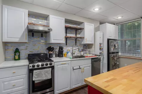 Kitchen - 151 Blue Sky Dr, Ozark, MO 65721 photo 5 of 5