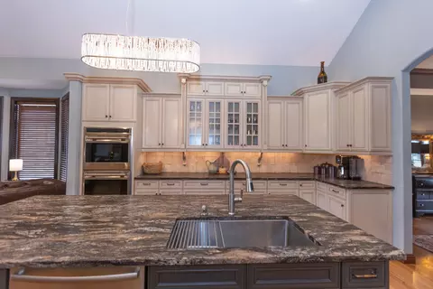 6046 S Parkhaven Ln, Springfield, MO 65810 photo 9