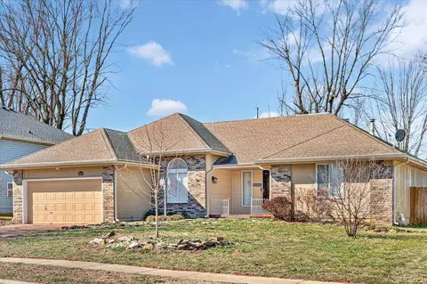 3669 S Ridgecrest Ave, Springfield, MO 65807 photo 4