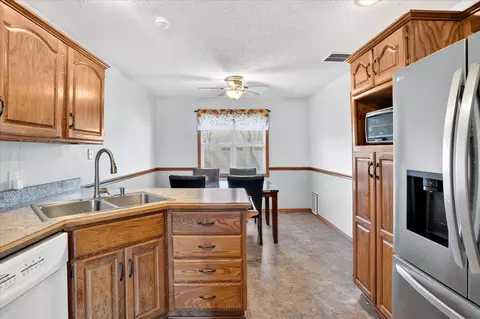3669 S Ridgecrest Ave, Springfield, MO 65807 photo 12