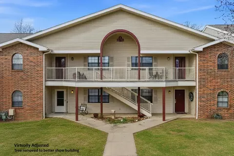 350 S Wildwood Dr #25, Branson, MO 65616