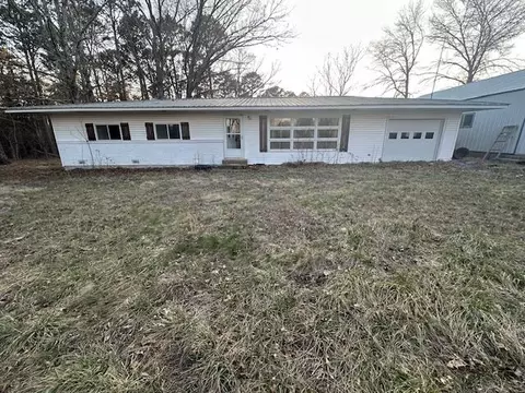 47616 E Missouri 14, Dora, MO 65637