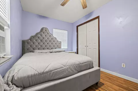 Bedroom - 617 N Hillcrest Ave, Springfield, MO 65802 photo 2 of 6