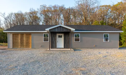 2403 Howard Ave, West Plains, MO 65775