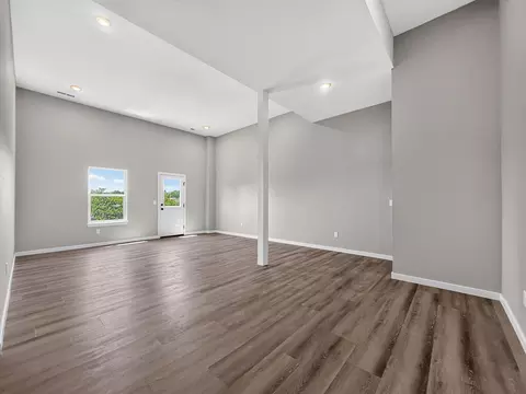 Living - 2121 N 25th St, Ozark, MO 65721 photo 4 of 5
