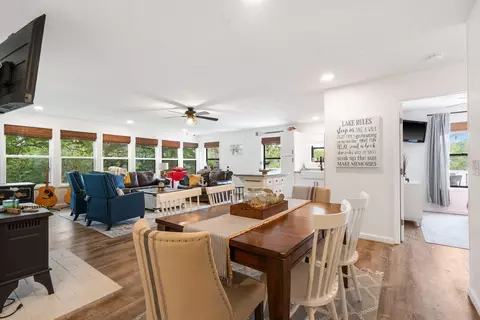 Dining - 96 Samson St, Cape Fair, MO 65624 photo 2 of 3
