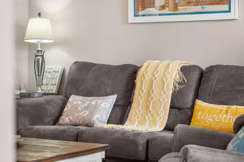Living - 3103 S Vineyards Ter UNIT 4, Branson, MO 65616 photo 6 of 7