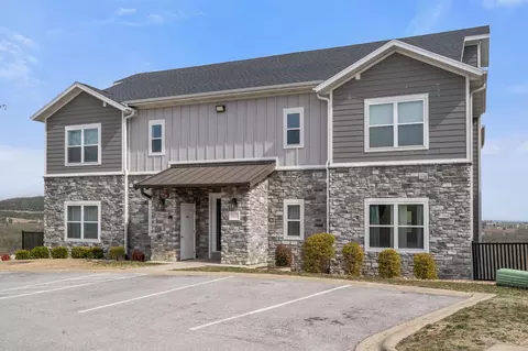 Exterior - 3103 S Vineyards Ter UNIT 4, Branson, MO 65616 photo 4 of 39