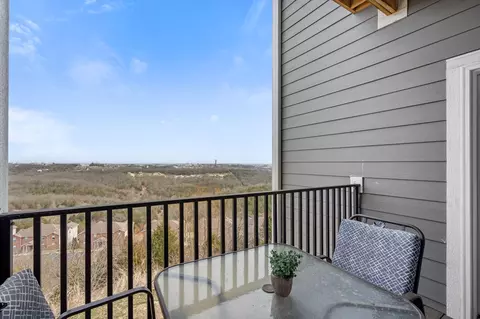 Exterior - 3103 S Vineyards Ter UNIT 4, Branson, MO 65616 photo 5 of 39