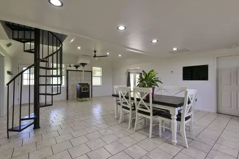 Dining - 580 S Farm Road 89, Springfield, MO 65802 photo 1 of 3