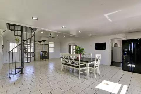 Dining - 580 S Farm Road 89, Springfield, MO 65802 photo 3 of 3
