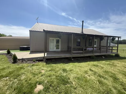 Exterior - 580 S Farm Road 89, Springfield, MO 65802 photo 6 of 15