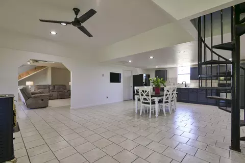 Dining - 580 S Farm Road 89, Springfield, MO 65802 photo 2 of 3