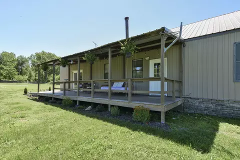 Exterior - 580 S Farm Road 89, Springfield, MO 65802 photo 2 of 15